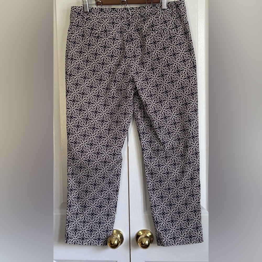 TALBOTS WOMENS CROPS, NAVY & CREAM, size 10p